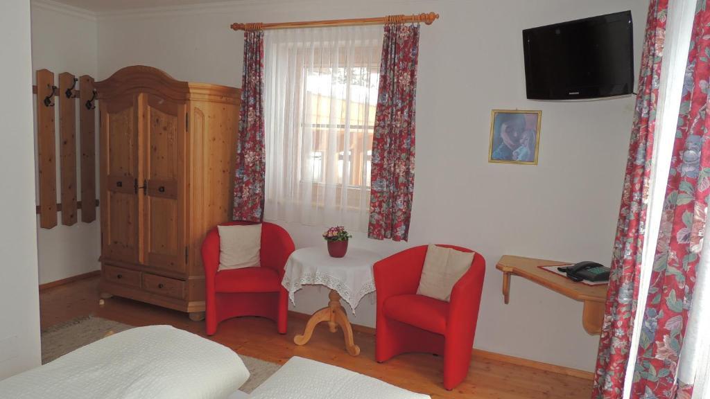 Pension Gatterer Maria Luggau Rom bilde
